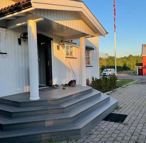 アパート Close To E18 Holmestrand