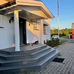 شقة Close To E18 Holmestrand